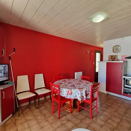 6 Pers, Terrasse, A 2 Pas De Et Commerces, Parking, Option Internet - Fr-1-387-153 Apartmán Marseillan (Herault)