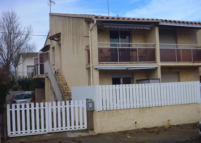 Lejlighed 6 Pers, Terrasse, A 2 Pas De Et Commerces, Parking, Option Internet - Fr-1-387-153